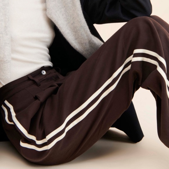 DONNI. Pants - Donni Brown Twill Pleated Trouser Striped Track Pants